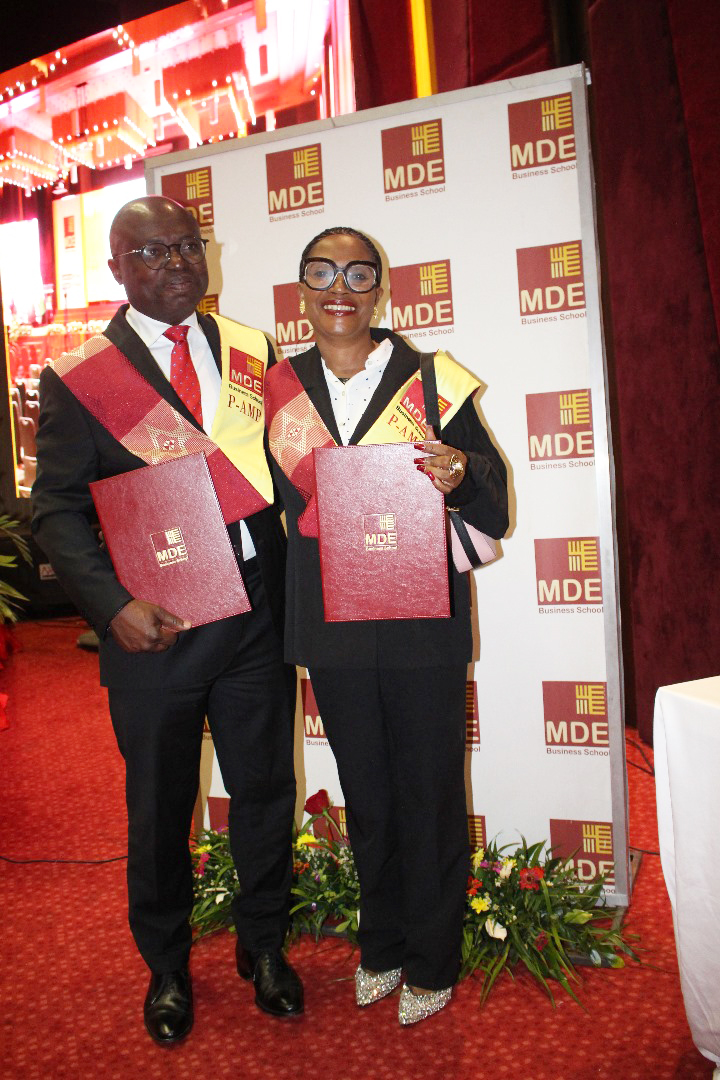 La Directrice Générale du LANEMA, Professeur KONE Mawa, Diplômée de l’ENAP